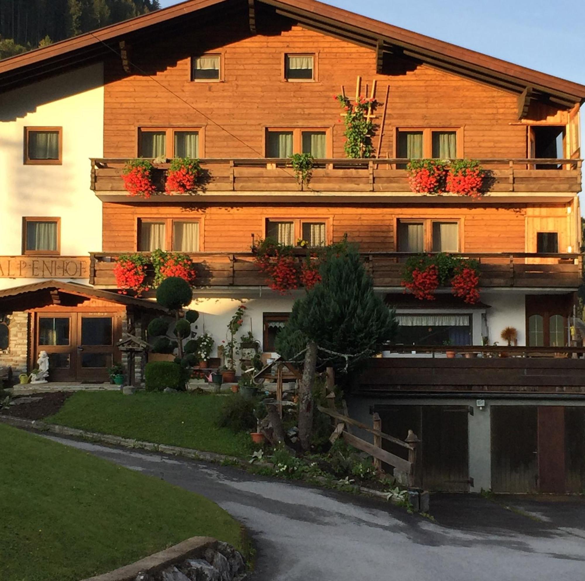 Alpenhof "Alt Laehn" Hotel Exterior photo